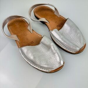 Norkinas Shoes Sandals Slip On‎ Flats Metallic Sliver Gray Ankle Strap Peep Toe